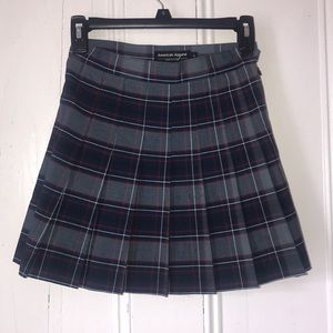 American Apparel plaid tennis skirt 💙